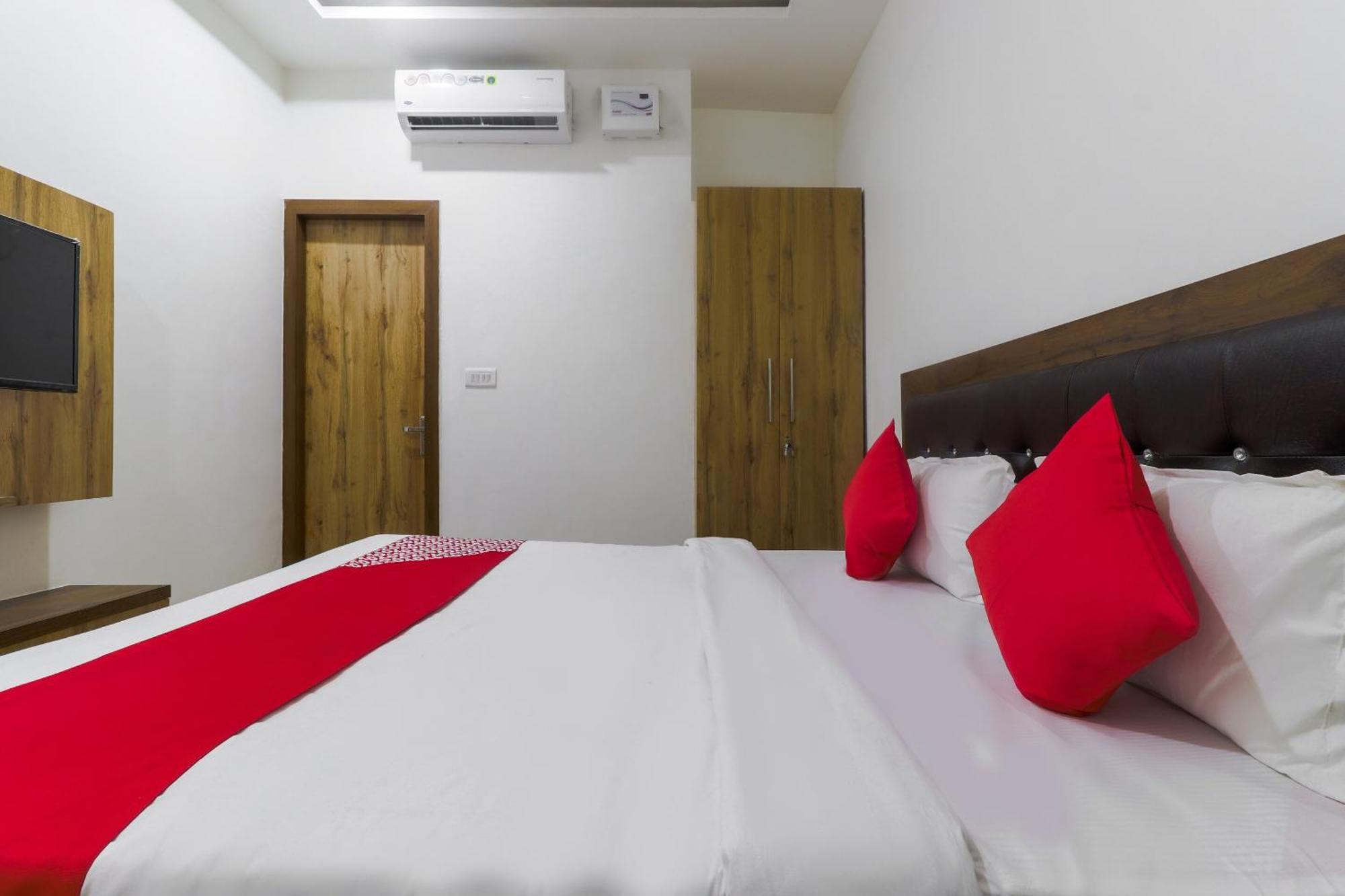 Hotel O Vrindavan Inn Near Lulu Mall Bijnaur Экстерьер фото